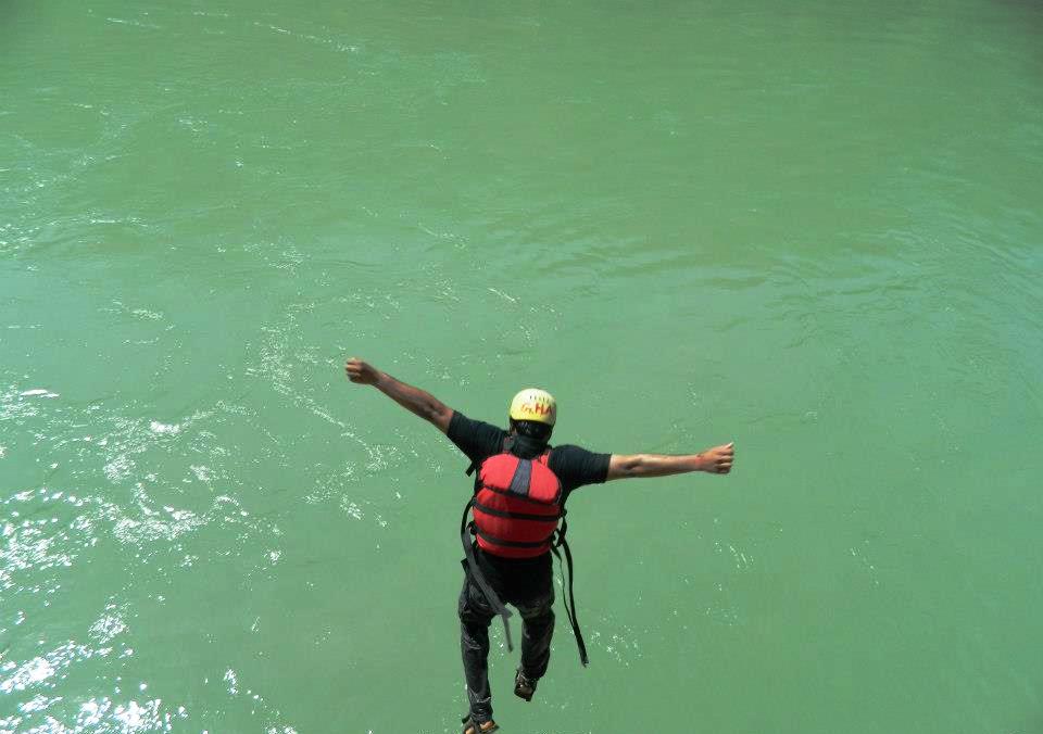 rafting in rishikesh, rishikesh rafting camps, best camps in rishikesh, camping in rishikesh, bungee jumping in rishikesh, rafting camps in rishikesh